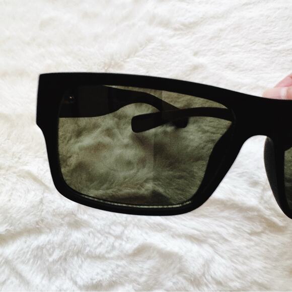 Juna Black & Dark Wood Sunglasses - Picture 3 of 11